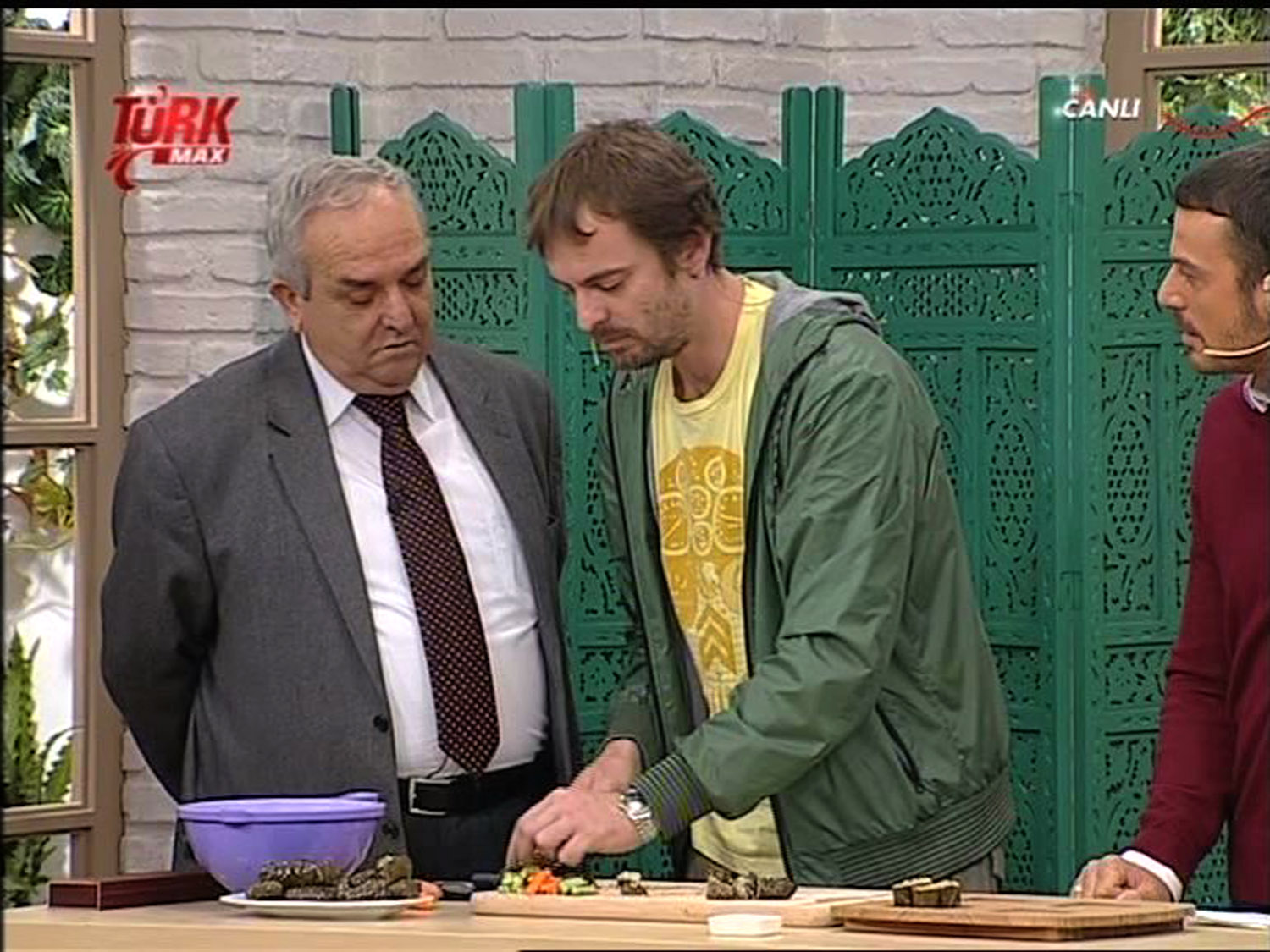 Turkish Sushi, 2010. Video, 6' 15'', video still. <br>Turkish Sushi, 2010. Photo documentation.